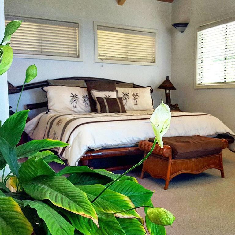 Bed & Breakfast Hale Hualalai 3*